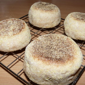 Brioșe englezești (english muffins) (de la 1 an)