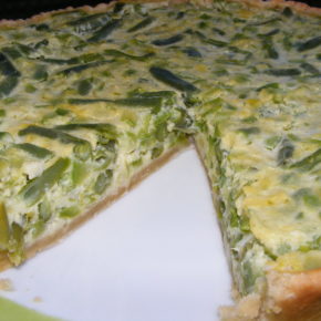 Tartă cu dovlecei și fasole verde (de la 1 an)
