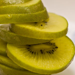 Kiwi - fructul de origine chineză, pasărea-simbol a Noii Zeelande
