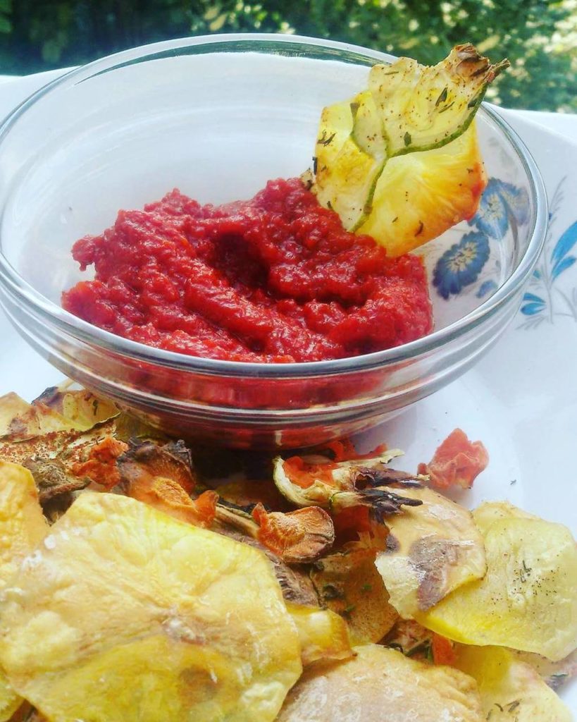 Chipsuri de legume aromate