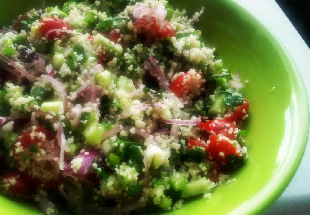 salata curcubeu cu legume si cus cus
